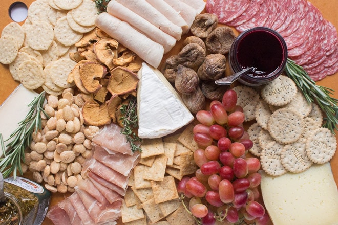 Craft Your Ultimate GF Summer Cheese & Charcuterie Board Guide
